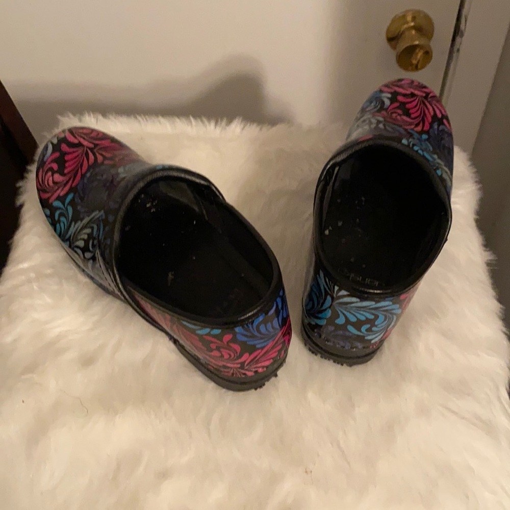 Dansko  flowers Mules with Dansko Soles